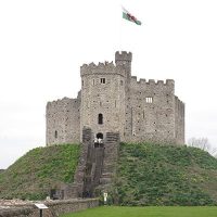 Obwohl Cardiff die Hauptstadt von Wales ist, gilt sie vielen nicht als typisch walisisch. Viele Einflüsse formten sie und das ist überall im Stadtbild zu entdecken.