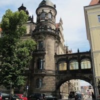 Dresden gehört zu den deutschen Städten, die im In- und Ausland sehr bekannt sind und zunächst einmal generell als „schön“ gelten.